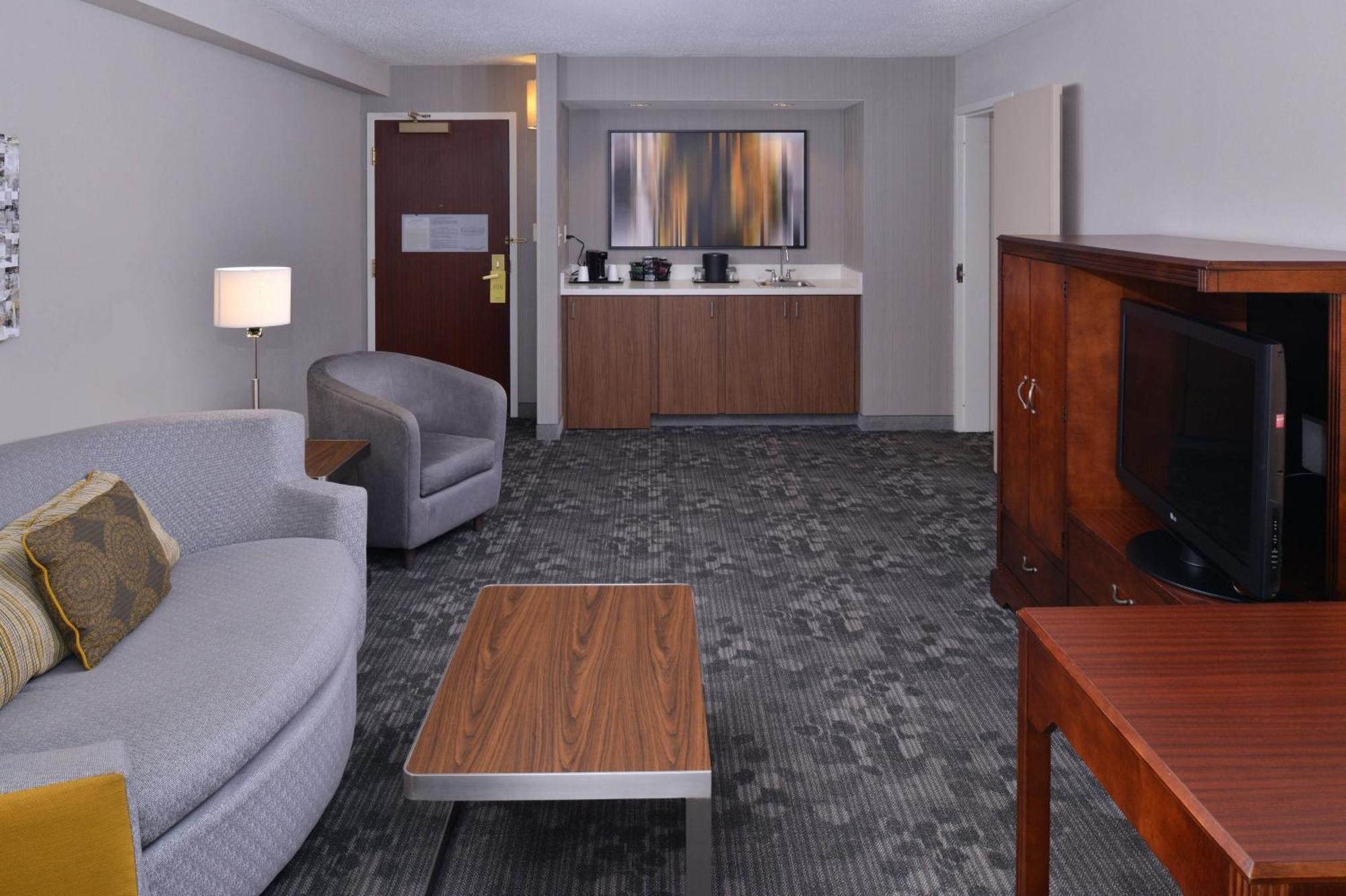 Hotel Courtyard By Marriott Decatur Exteriér fotografie