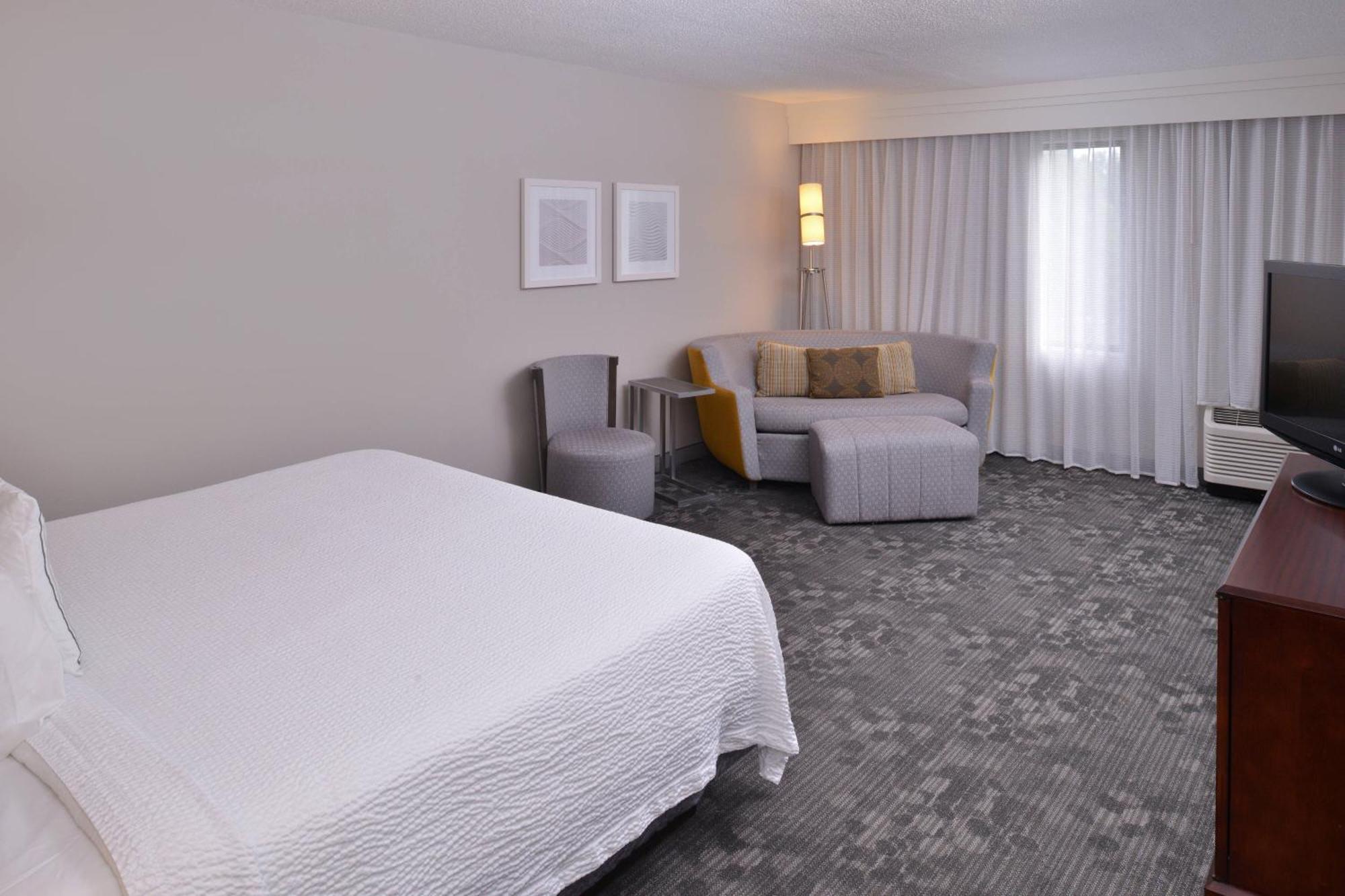 Hotel Courtyard By Marriott Decatur Exteriér fotografie